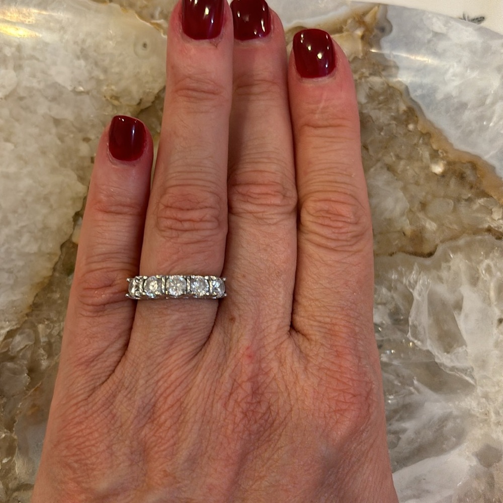 925 Sterling Silver Cubic Zirconia Anniversary Band Wedding Band Ring Size 8.25
